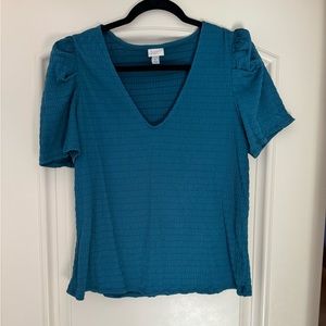 Teal V-Neck Top!